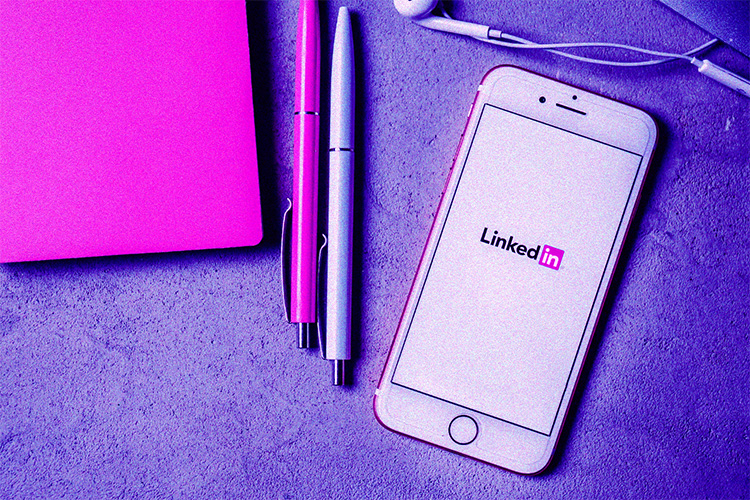 Percer sur Linkedin en moins de 4 mois avec Laurine Bemer